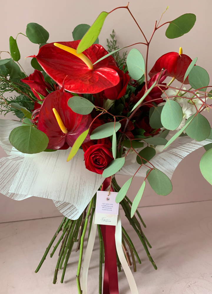 Ramos Florales (Monochromatic)